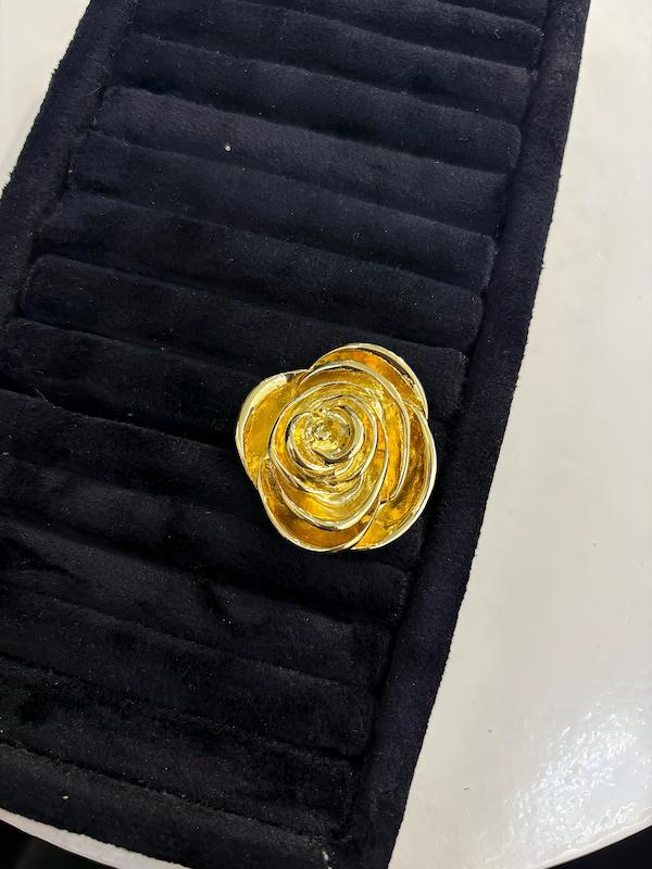 انگشتر طرح گل