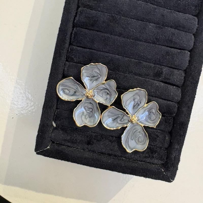 گوشواره گل میناکاری