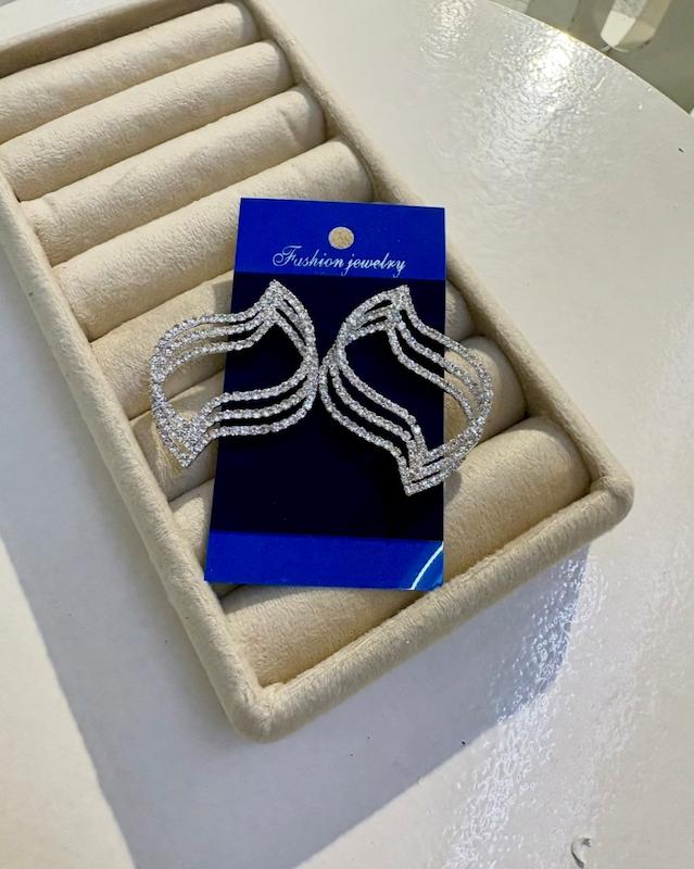 گوشواره طرح جواهر دفرمه