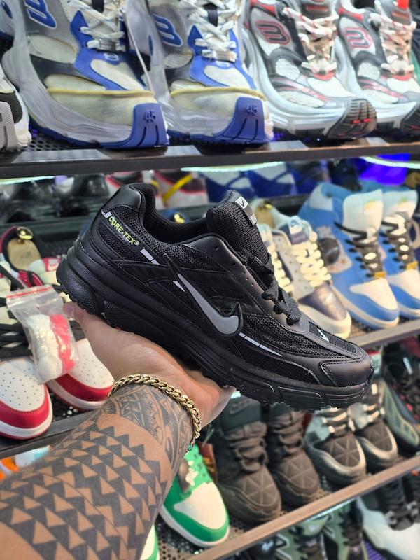 نایکی رانینگ کرتکس