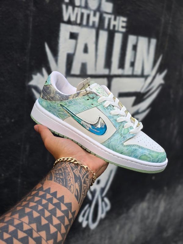 دراگون رنگ سبز