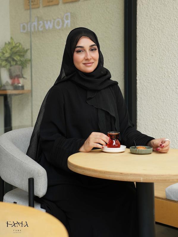 عبا نیلو مشکی