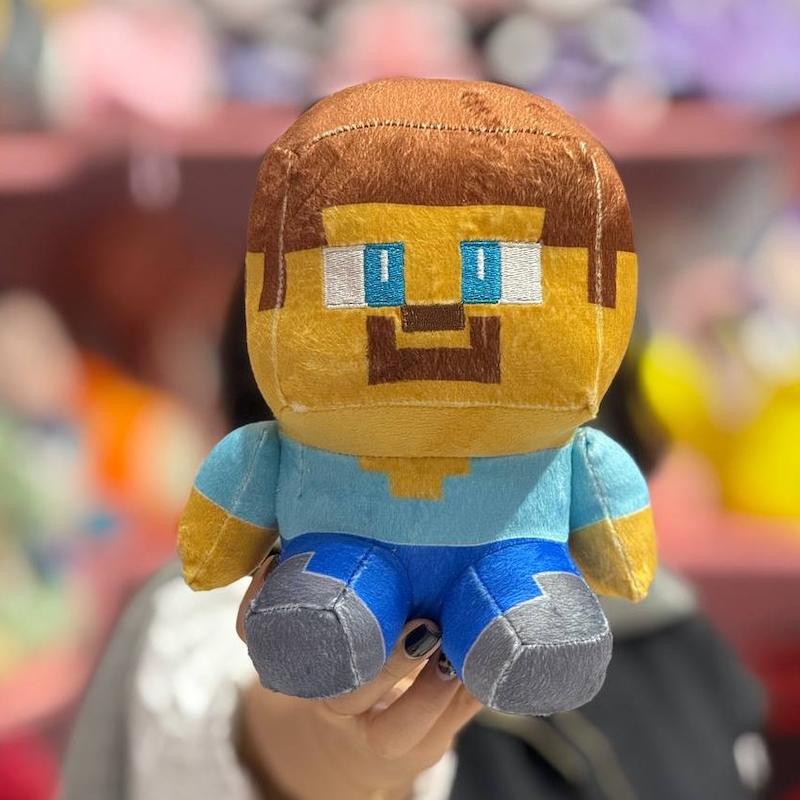 عروسک استیو ماینکرفت 