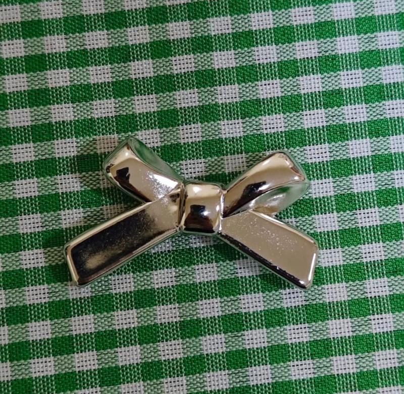 پاپیون فلزی 