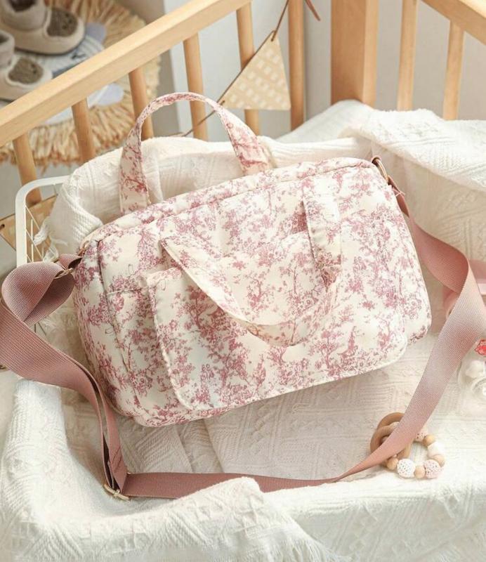 کیف مادر و نوزاد دوشی و دستی طرح‌دار (Spacious Mom Handbag)
