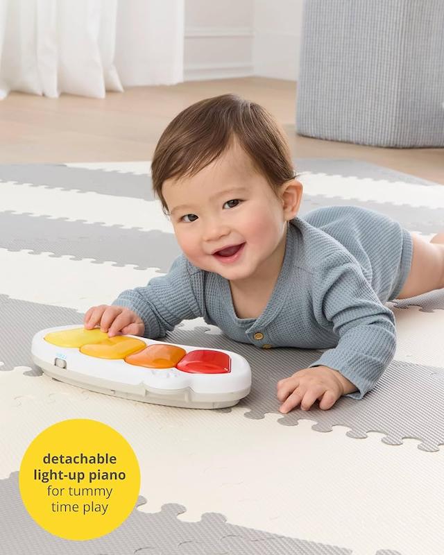 مرکز بازی و اکتیویتی سنتر ۳ مرحله‌ای اسکیپ هاپ (Skip Hop Baby Activity Center - Grey)