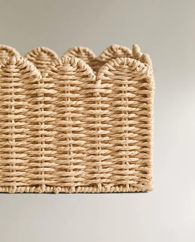 سبد حصیری کنگره‌ای  زارا هوم (Small Wavy Fibre Basket)