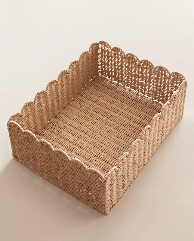 سبد حصیری کنگره‌ای بزرگ زارا هوم (Medium Scalloped Basket)