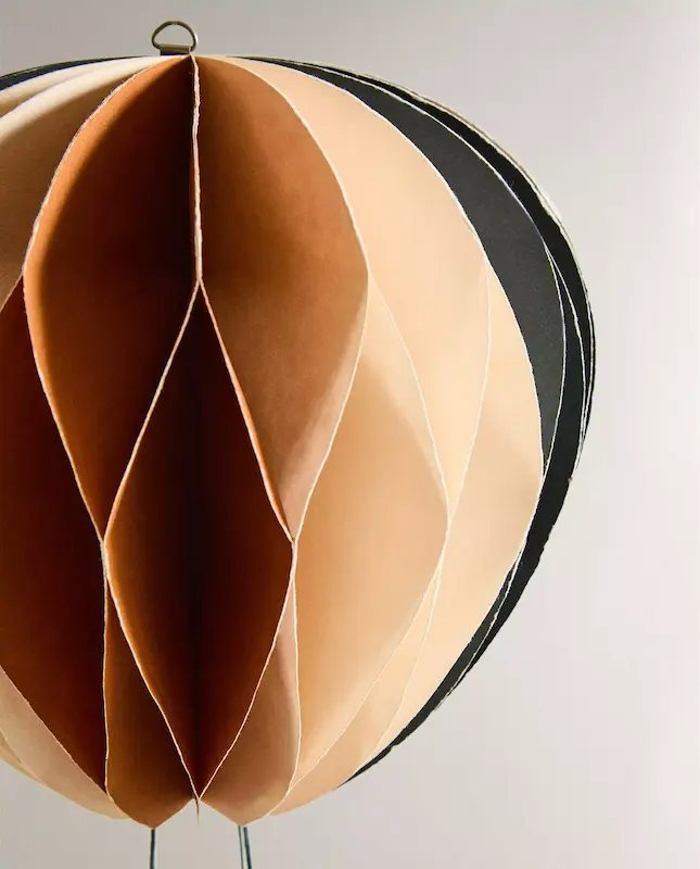 بالن دکوری دیواری کاغذی زارا هوم (Coloured Paper Wall Balloon )