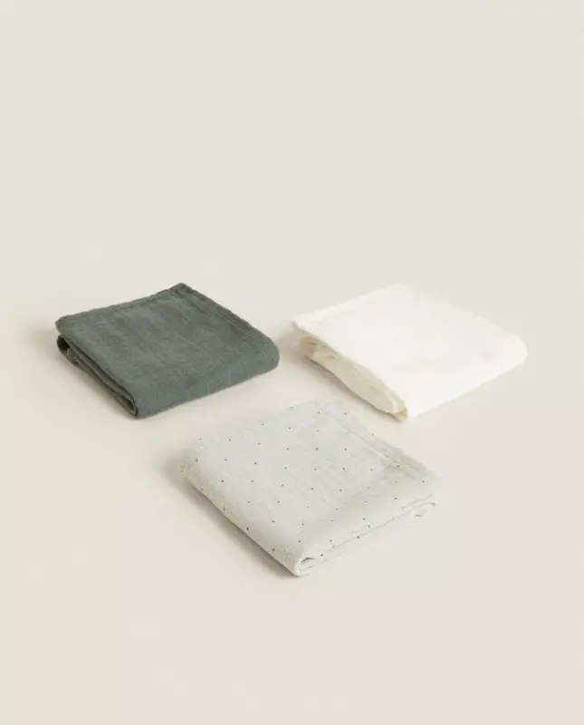 دستمال موسلین چندرنگ ۳ عددی نوزاد زارا هوم (Pack of Multicoloured Baby Muslin Cloths - Pack of 3)