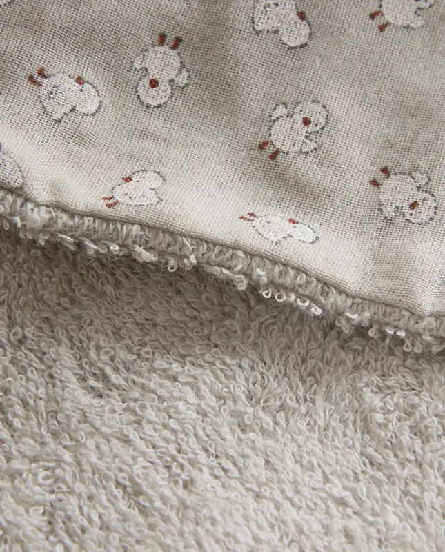 حوله حمام موسلین طرح جوجه زارا هوم (Baby Muslin Chick Bath Towel)