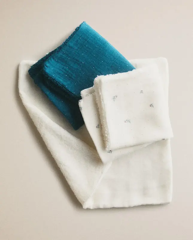 حوله مینی ۳ عددی طرح گلدار زارا هوم (Mini Floral Baby Towel - Set of 3)