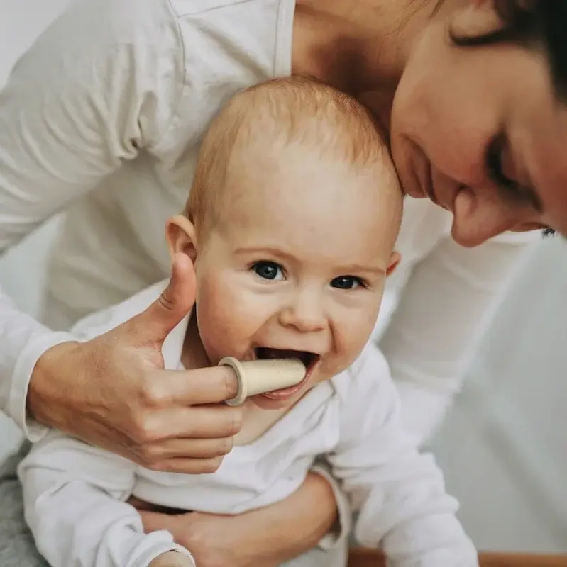مسواک انگشتی سیلیکونی نوزاد مونکی (Moonkie - Baby Finger Toothbrush)