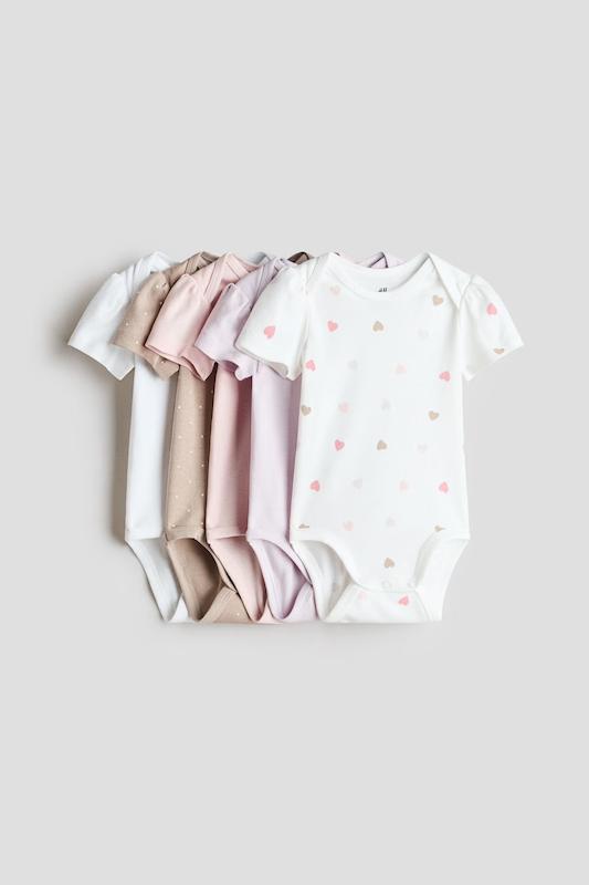 پک ۵ عددی بادی آستین کوتاه نوزادی طرح قلب اچ اند ام (H&M 5-Pack Cotton Bodysuits - Hearts)