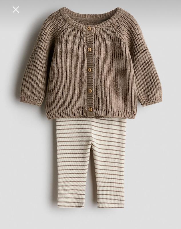 ست ۲ تکه بافتنی پنبه‌ای ژاکت و شلوار راهراه اچ اند ام (H&M 2-Piece Cotton Knit Set - Taupe/Striped)