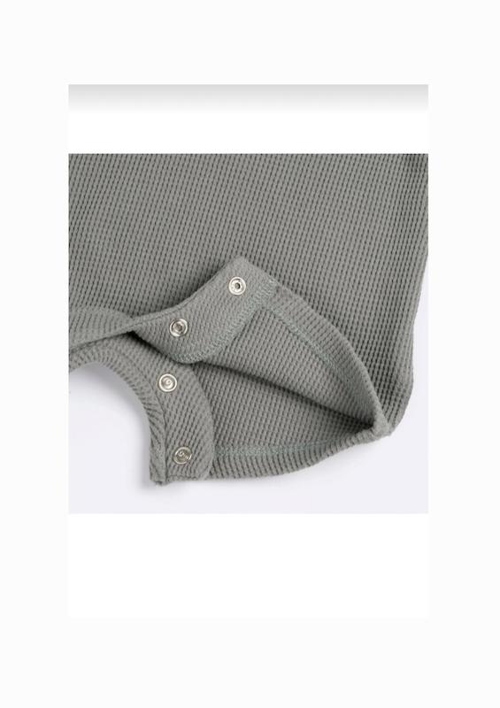 سرهمی آستین‌کوتاه نوزادی پسرانه طرح شیر چیکو | Chicco Bodysuit 