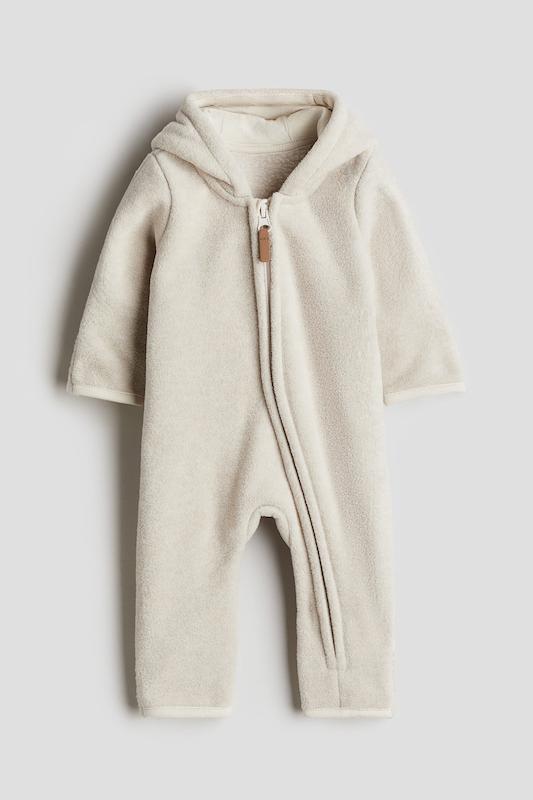 سرهمی پلار کلاه‌دار نوزادی اچ اند ام مدل هودد فلیس آل این وان سویت | H&M Hooded Fleece All-in-One Suit