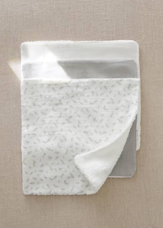 ست قنداق ۳ عددی نخی طرح‌دار نوزادی منگو |  Mango Cotton Leaf-Patterned 3-Piece Baby Swaddle Set