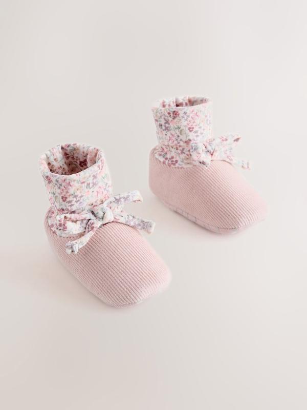 پاپوش و بوت نوزادی طرح‌دار نکست صورتی طرح گل | Next pink floral baby sock top boots