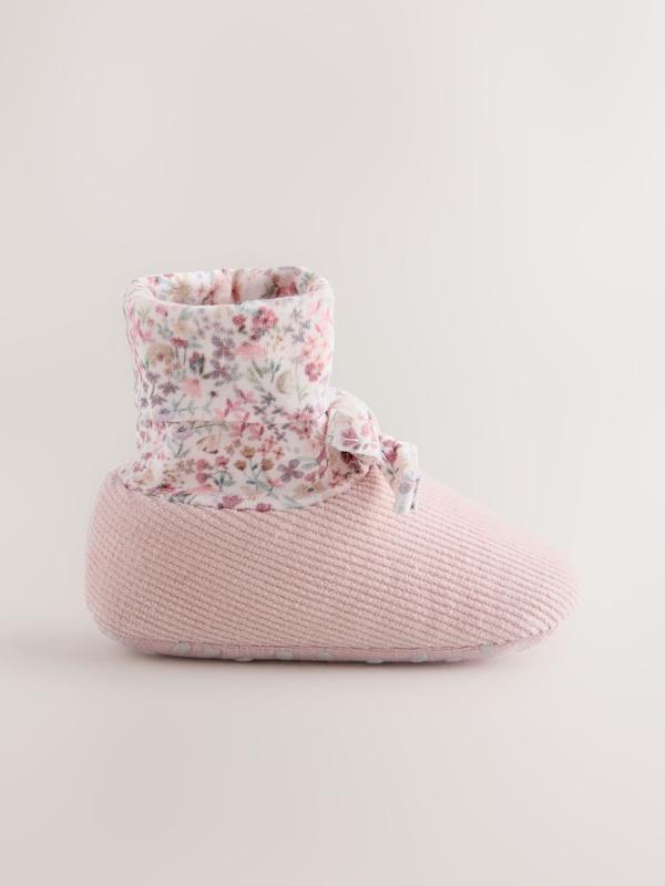 پاپوش و بوت نوزادی طرح‌دار نکست صورتی طرح گل | Next pink floral baby sock top boots