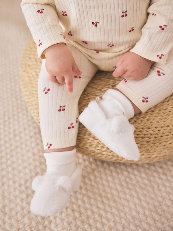 پاپوش و بوت خزدار نوزادی طرح خرس نکست | Next baby sock top boots