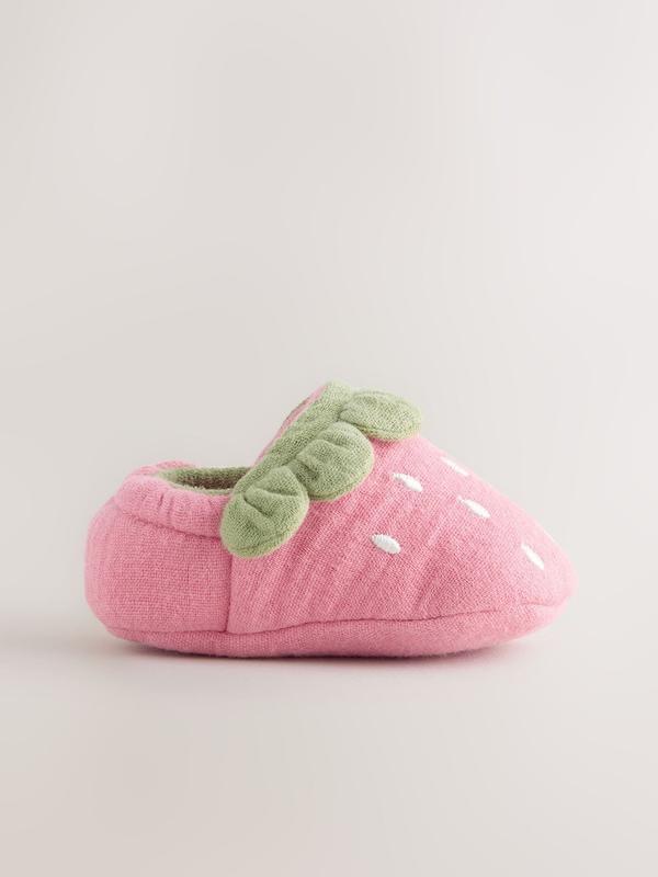 پاپوش و کفش راحتی نوزادی طرح توت‌فرنگی نکست | Next baby slip-on shoes 