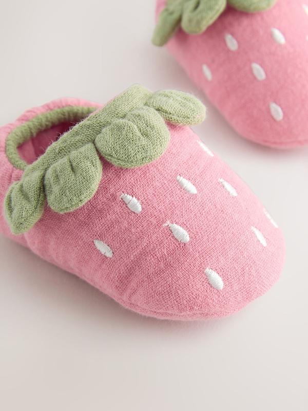 پاپوش و کفش راحتی نوزادی طرح توت‌فرنگی نکست | Next baby slip-on shoes 