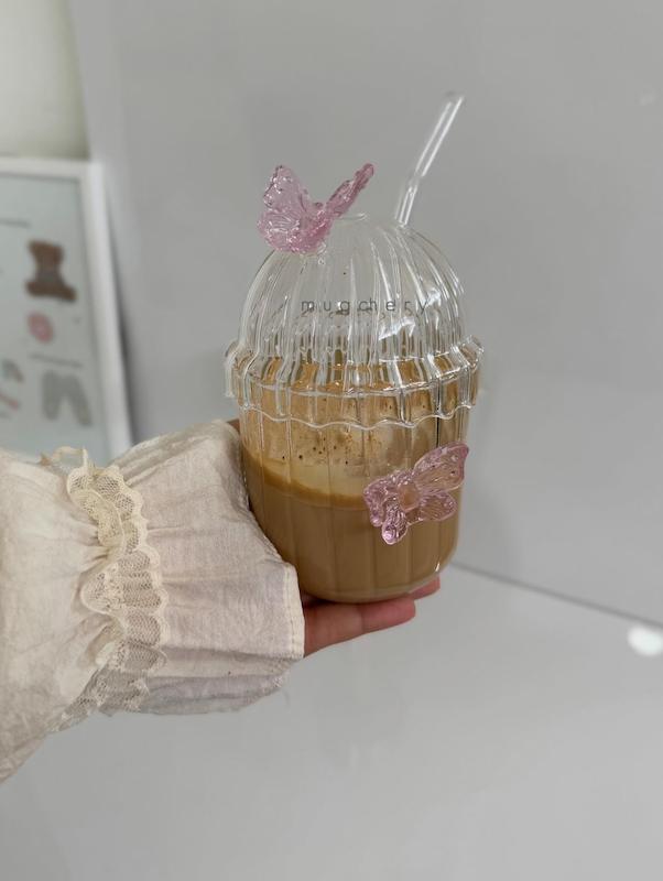 ماگ کلبه ای پروانه ای