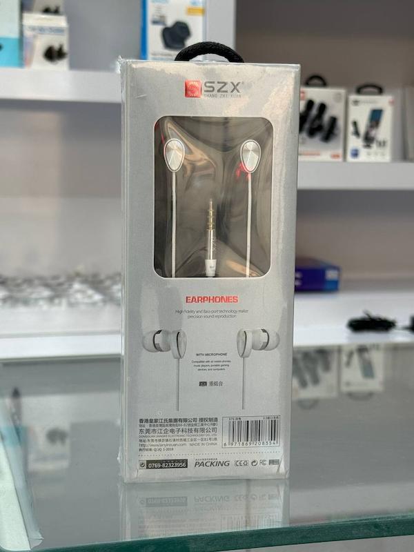 هندزفری سیمی SZX مدل S76 — کیفیت صدای HD با میکروفون — رنگ سفید