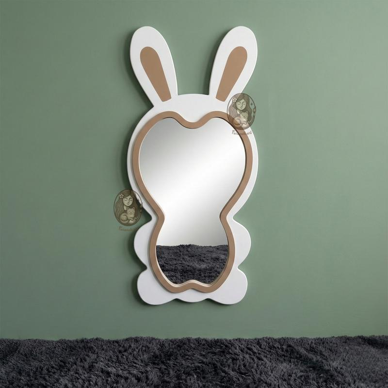 آینه قدی چوبی کودک طرح خرگوشی گالری فرانه
