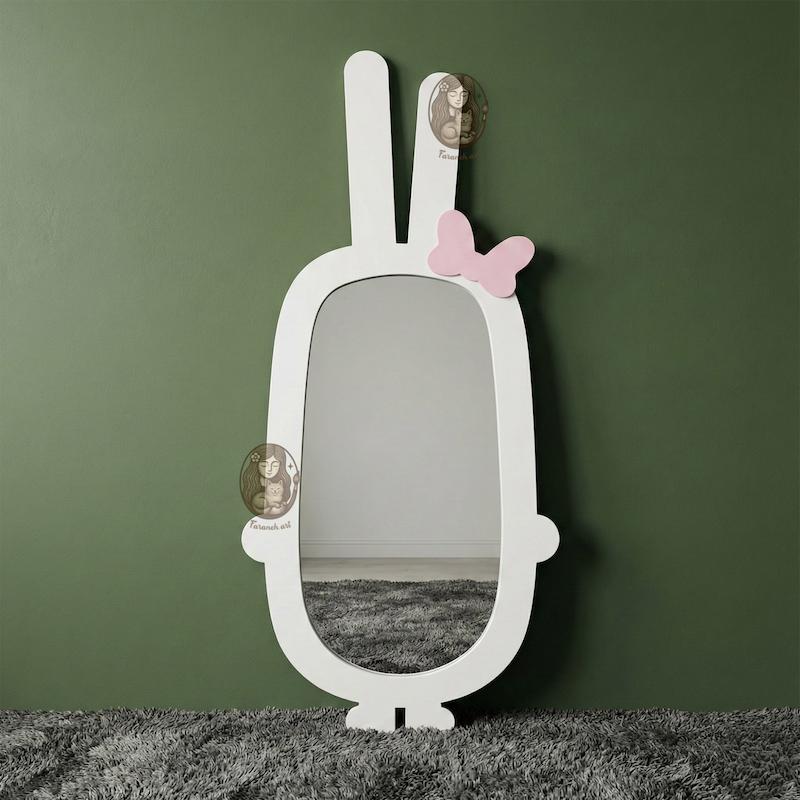 آینه قدی چوبی اتاق کودک طرح کیتی