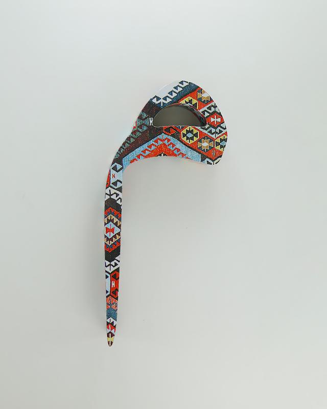 حرف م  تزئینی طرح گلیم