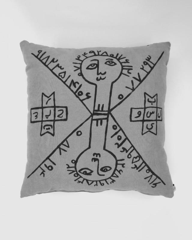 کوسن ناطلسمها "ملکه" طوسی روشن