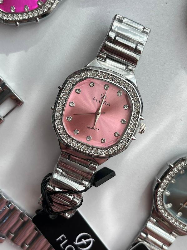 ساعت فلورا زنانه قاب نگین