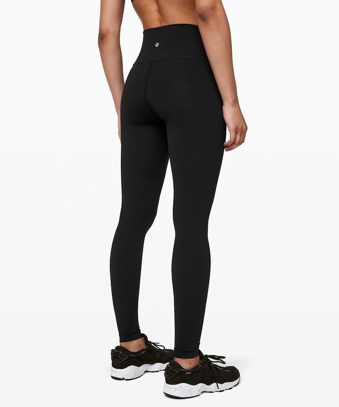 لگ از برند lululemon بدون مارک کمر 