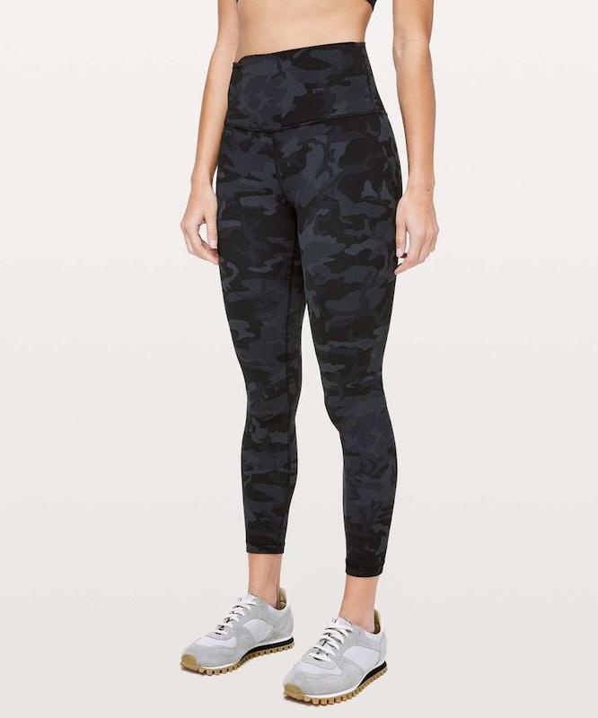 لگ از برند lululemon بدون مارک کمر 