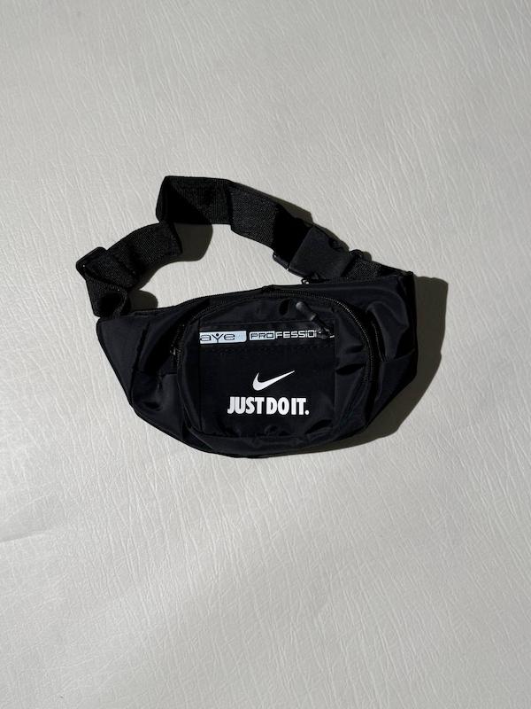 کیف کمری نایک ۷۰۳۶