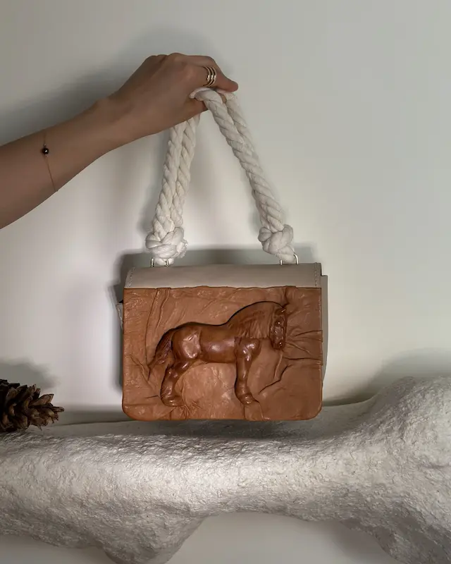 کیف زنانه چرم دستساز