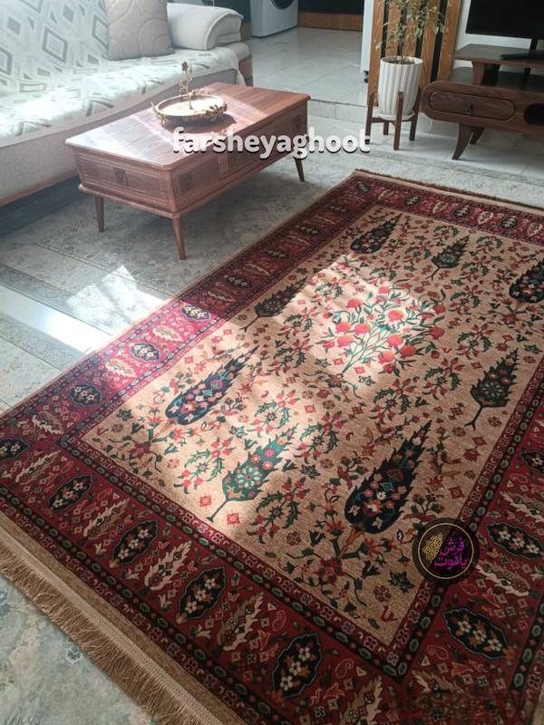فرش ماشینی هیوا 700 شانه بوستان 518 بژ 