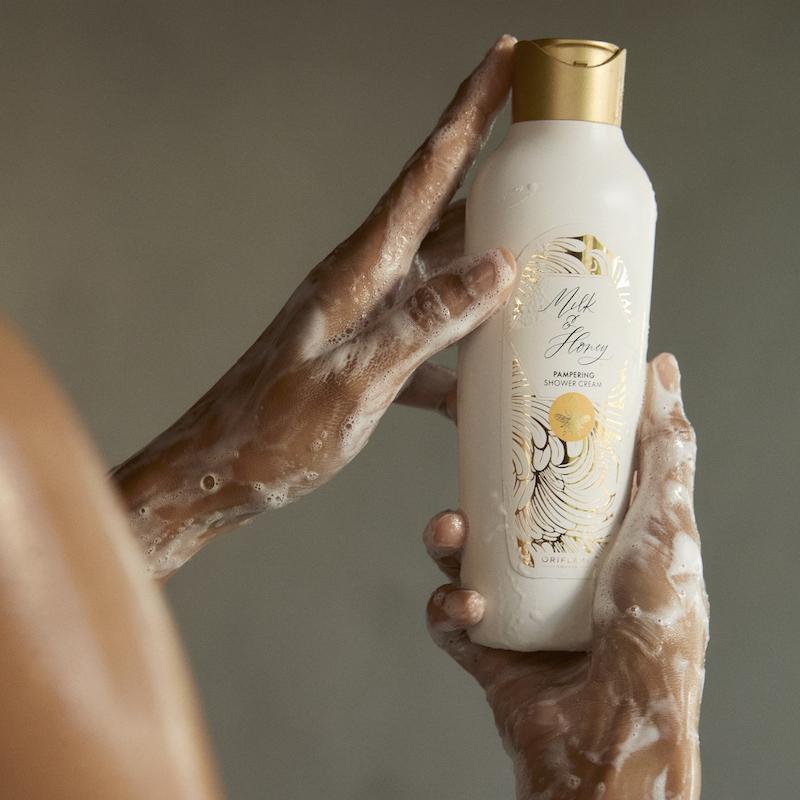 شامپو بدن کرمی شیر و عسل