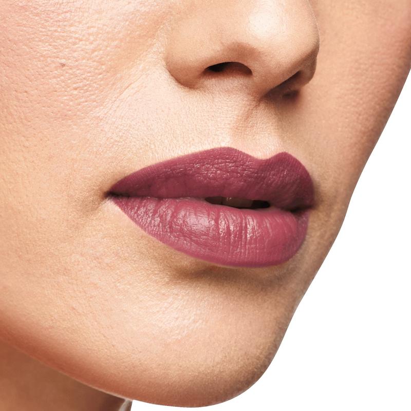 رژ لب استیکی the one sync