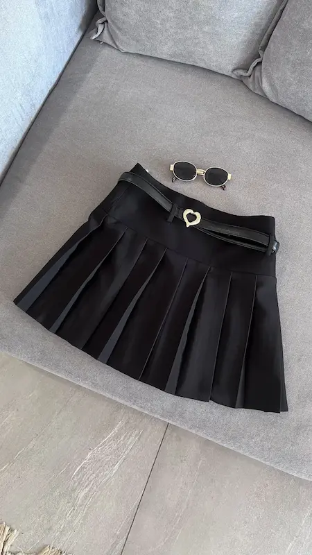 دامن عروسکی پلیسه