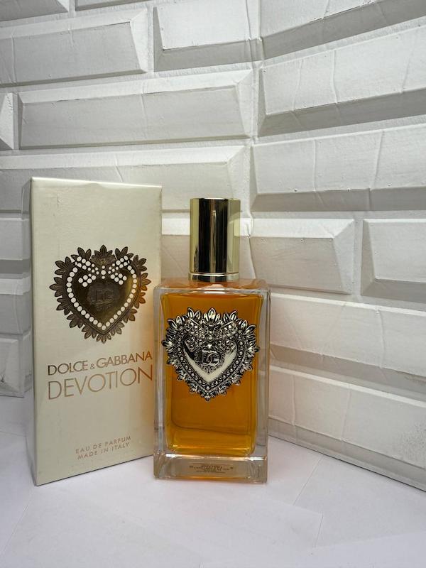 ادکلن زنانه دووشن دولچه گابانا