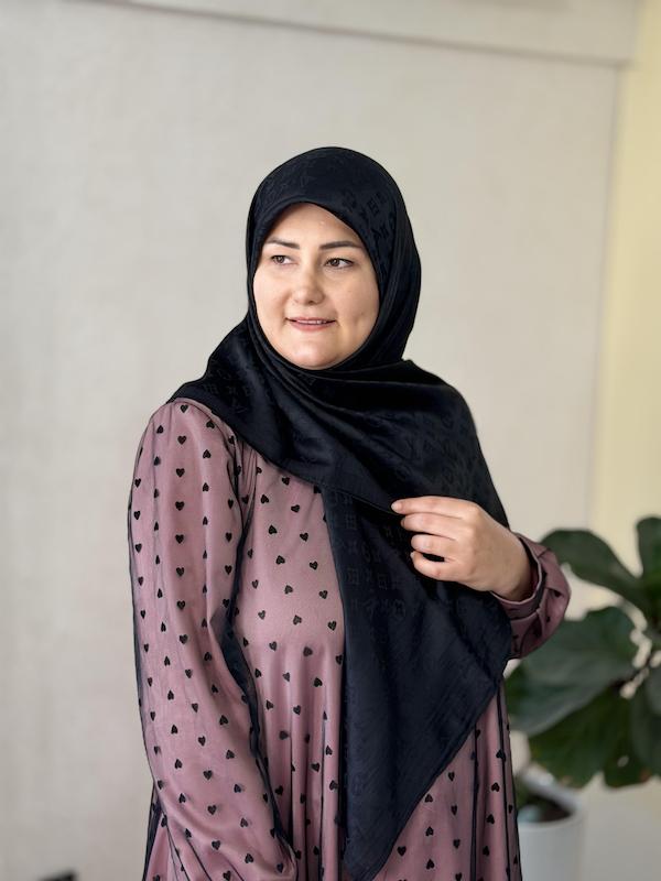 روسری مشکی ابریشم ایرانی