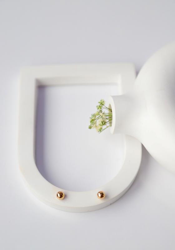 گوشواره میخی طلای 18 عیار گوی سایز5