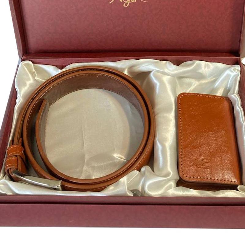 ست مردانه کمربند و جاکارتی ساده کد101146