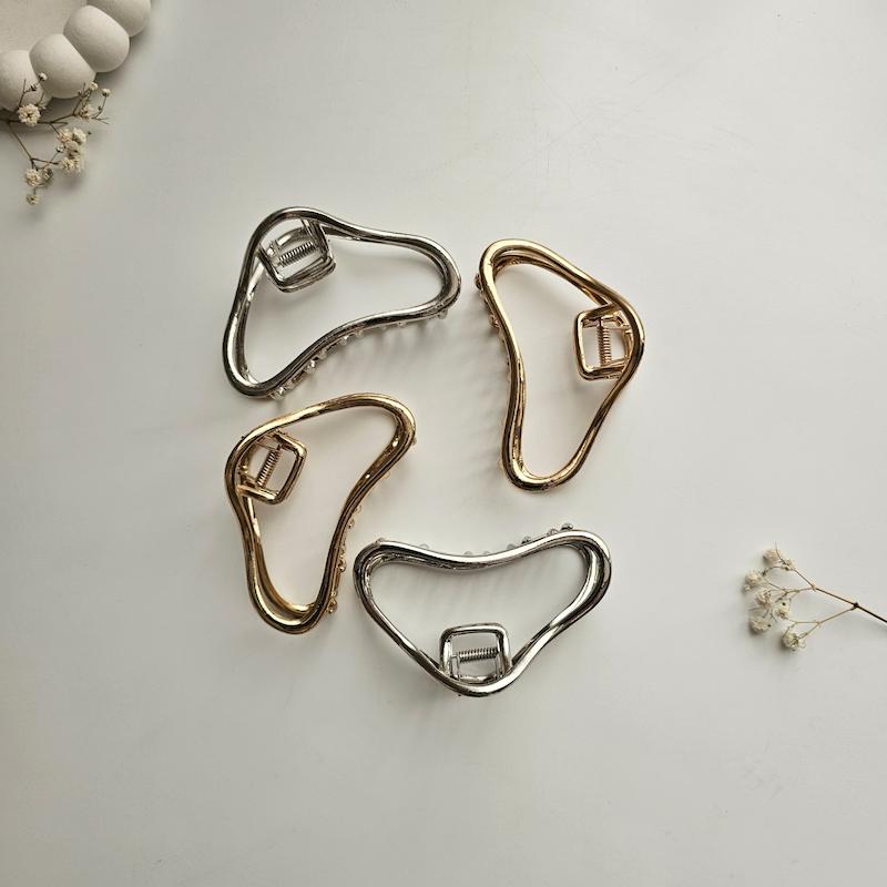 کلیپس ابری فلزی