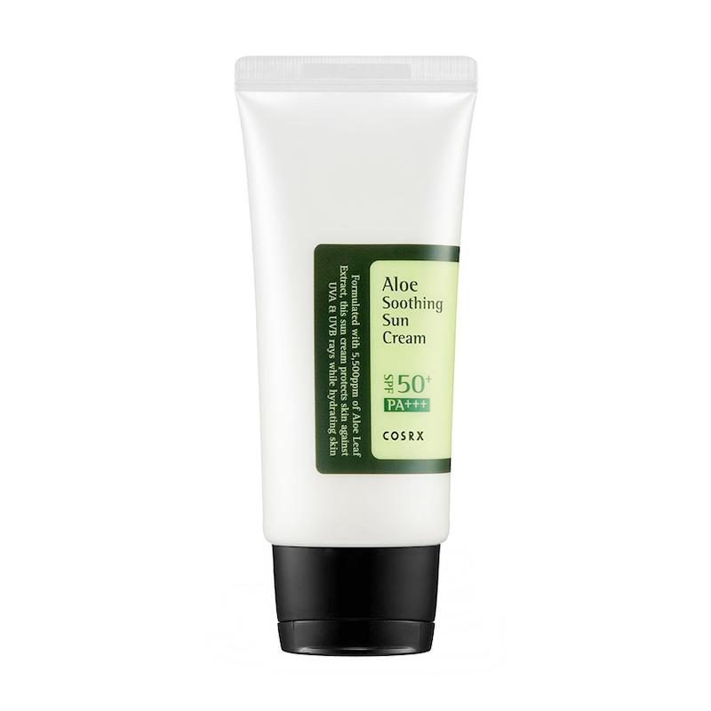 ضدآفتاب آبرسان و تسکین دهنده آلوئه ورا کوزارکس SPF+++50