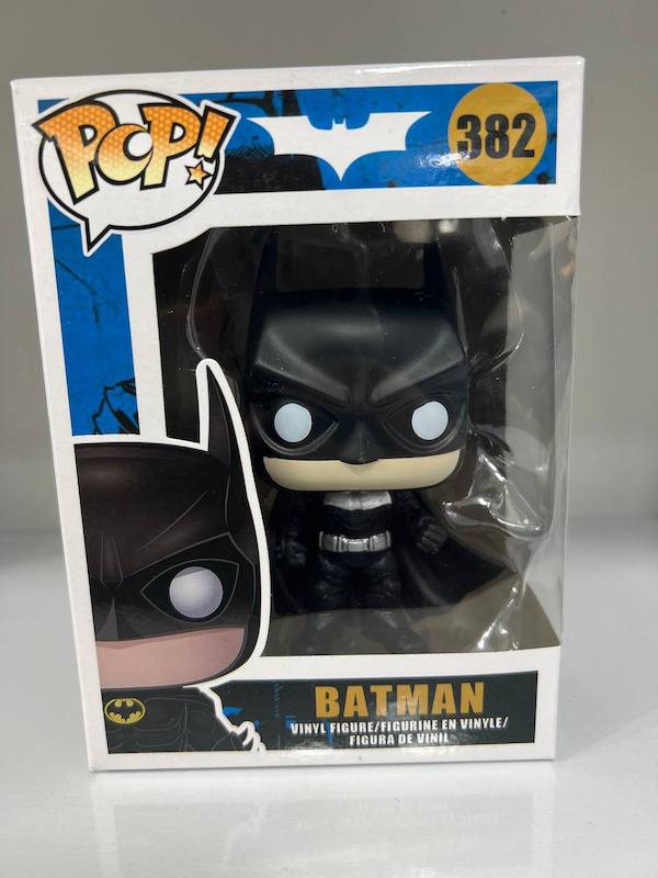 فانکو پاپ بتمن لباس سیاه