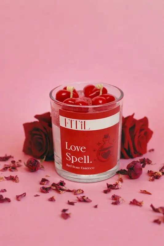 شمع معطر لاو اسپل با رایحه گل رز